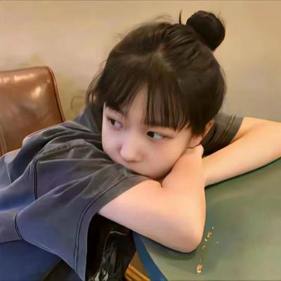 小鱼莉莉